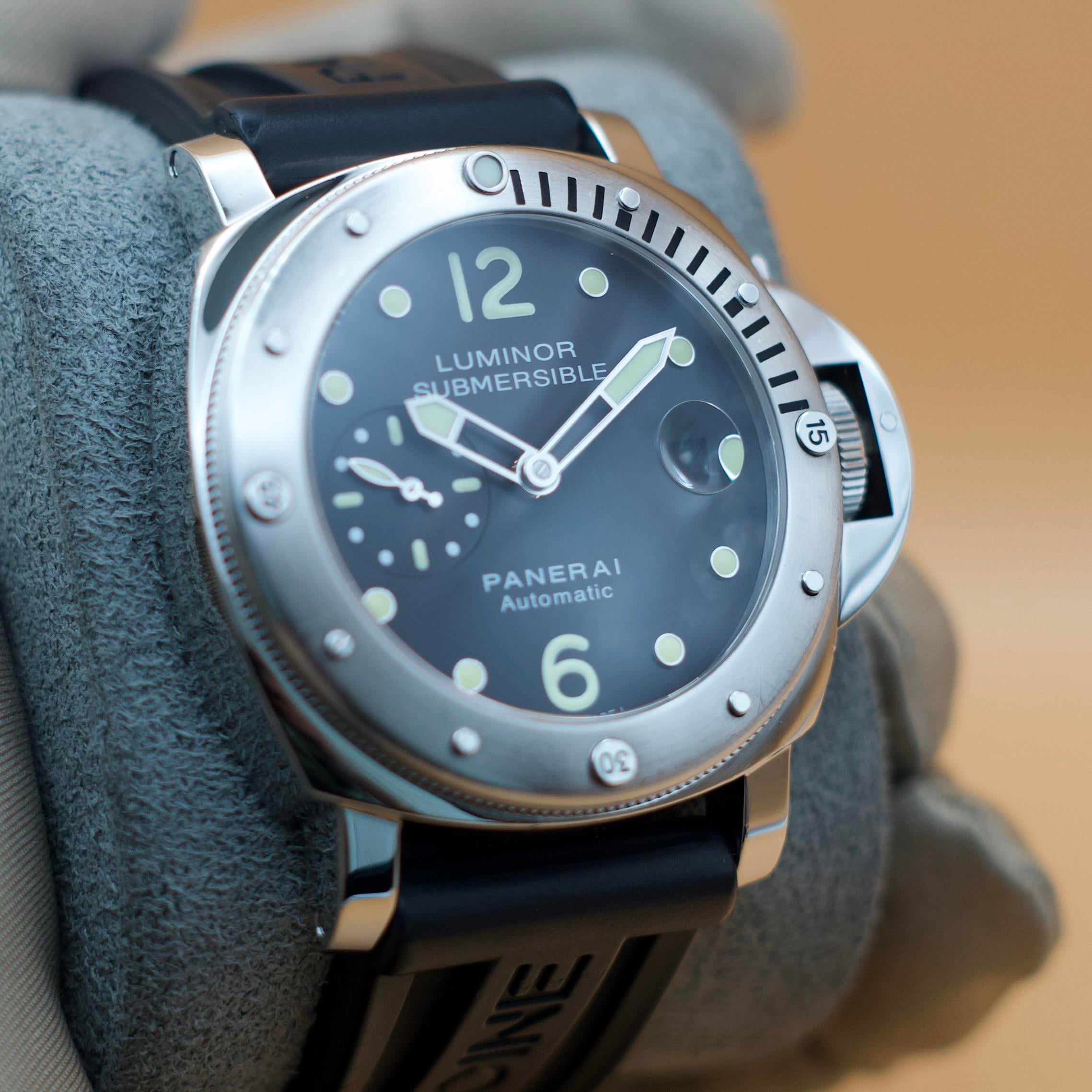 Panerai Luminor Submersible